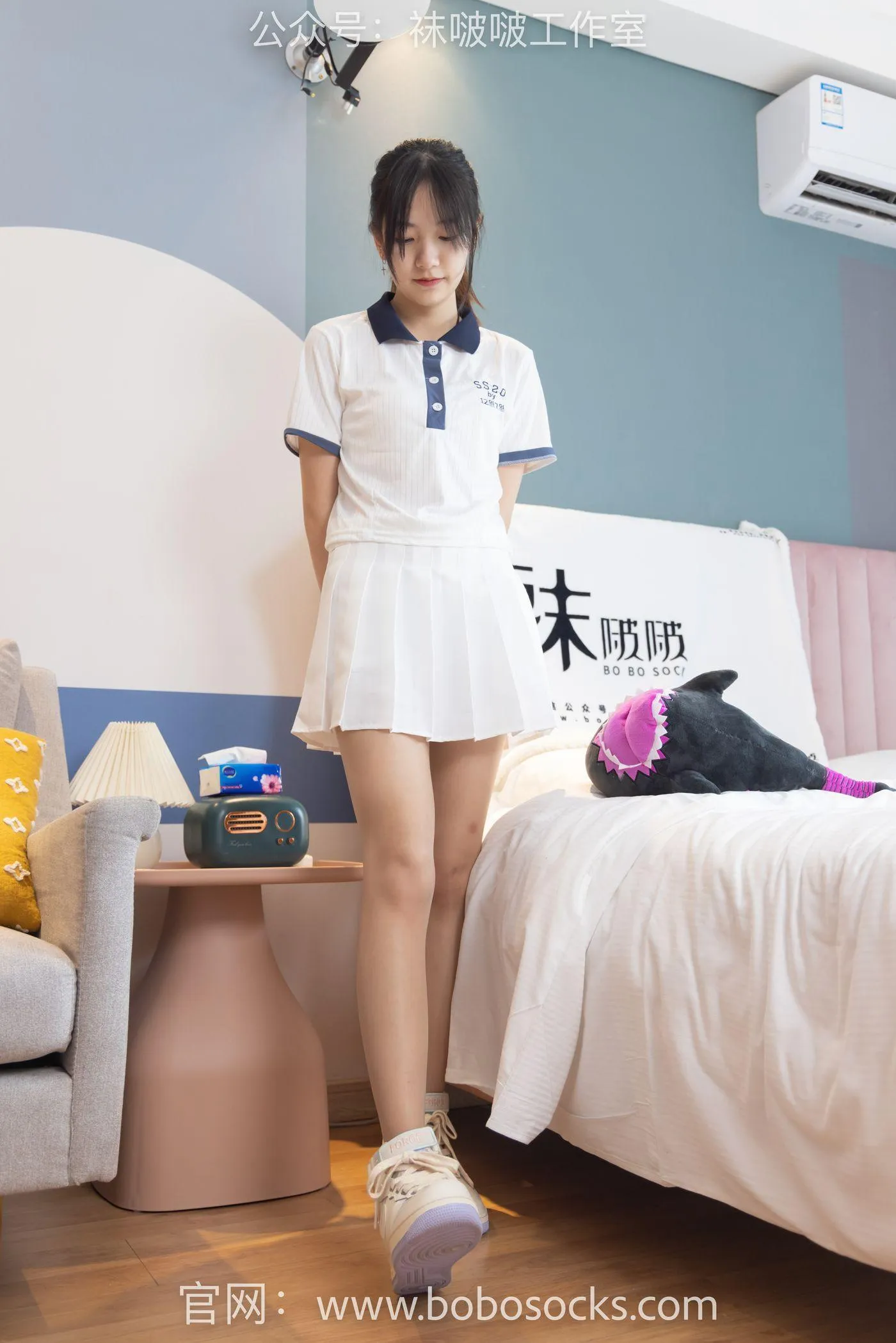 [BoBoSocks袜啵啵]NO.096 小甜豆-板鞋、白棉袜、油亮肉丝 [145P]插图5